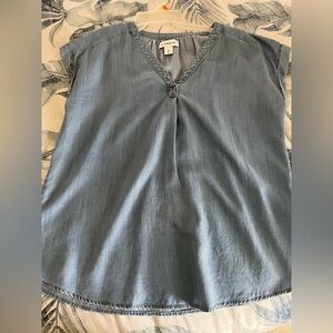 Liz Claiborne Light Blue V-Neck Blouse
